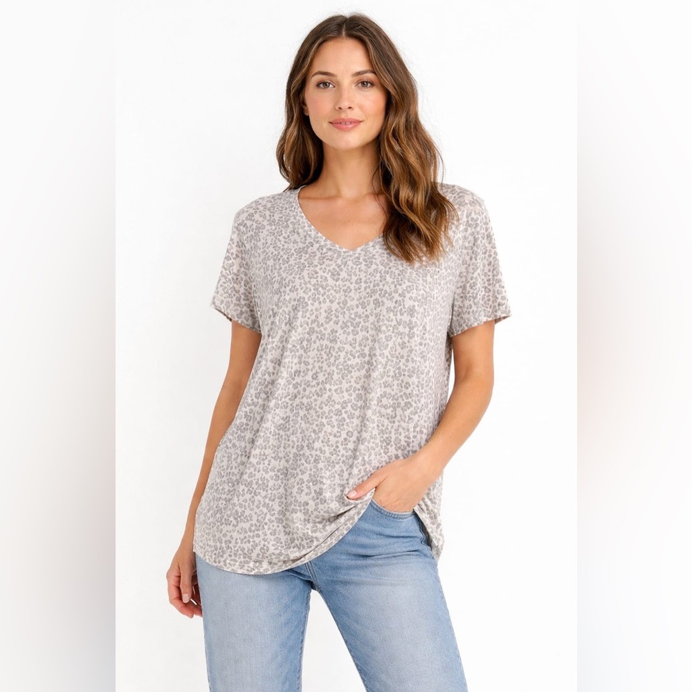 American Eagle Soft & Sexy Leopard Tee